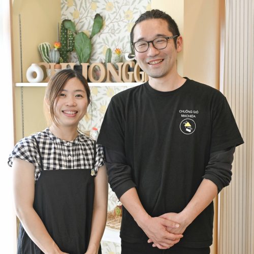 風鈴カフェの鈴木さんご夫妻の写真