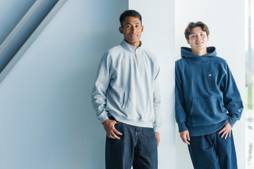 カウン ゼン マラ選手と桑山 侃士選手の写真