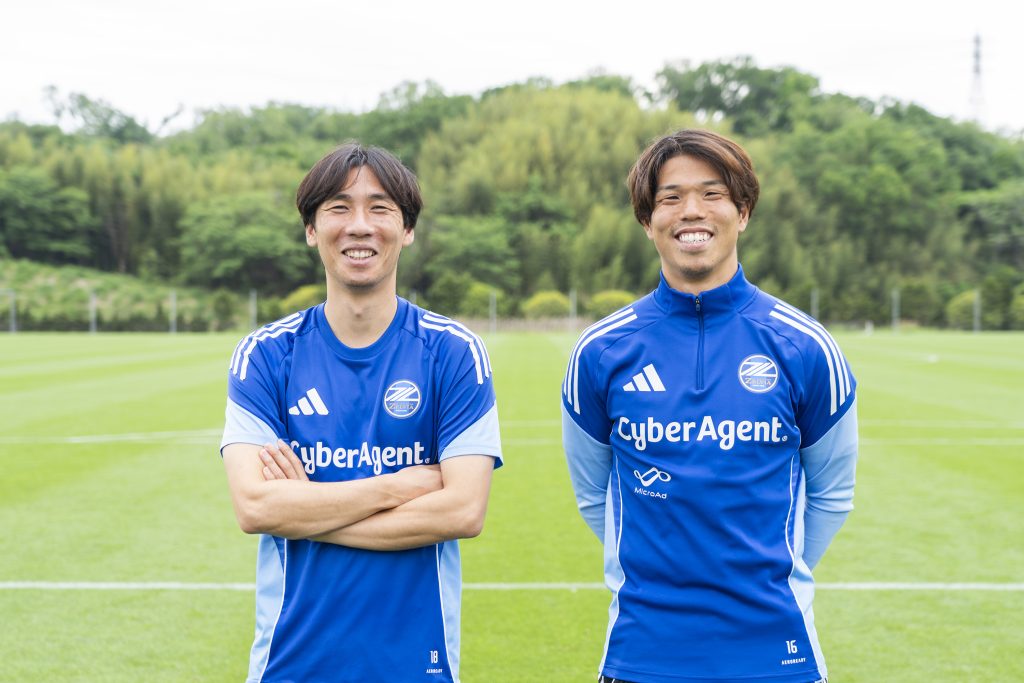FC町田ゼルビア・下田北斗選手と前寛之選手の写真