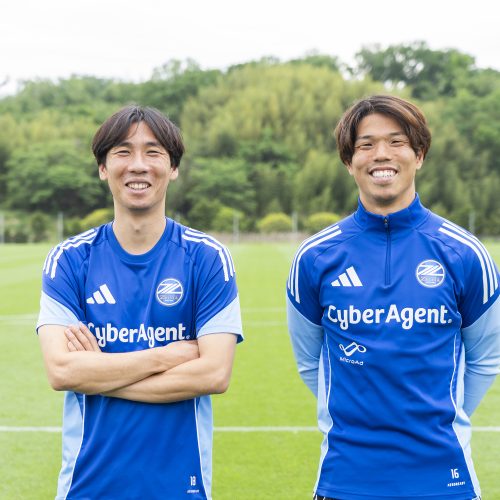 FC町田ゼルビア・下田北斗選手と前寛之選手の写真